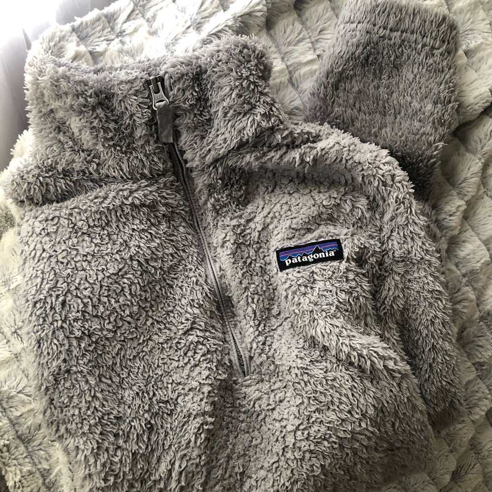 Medium Patagonia quarter zip